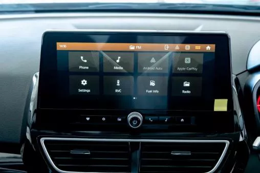 Vehicle Image for 2/3for Mahindra XUV 3XO 1.2T MX3 auto (automatic | petrol)