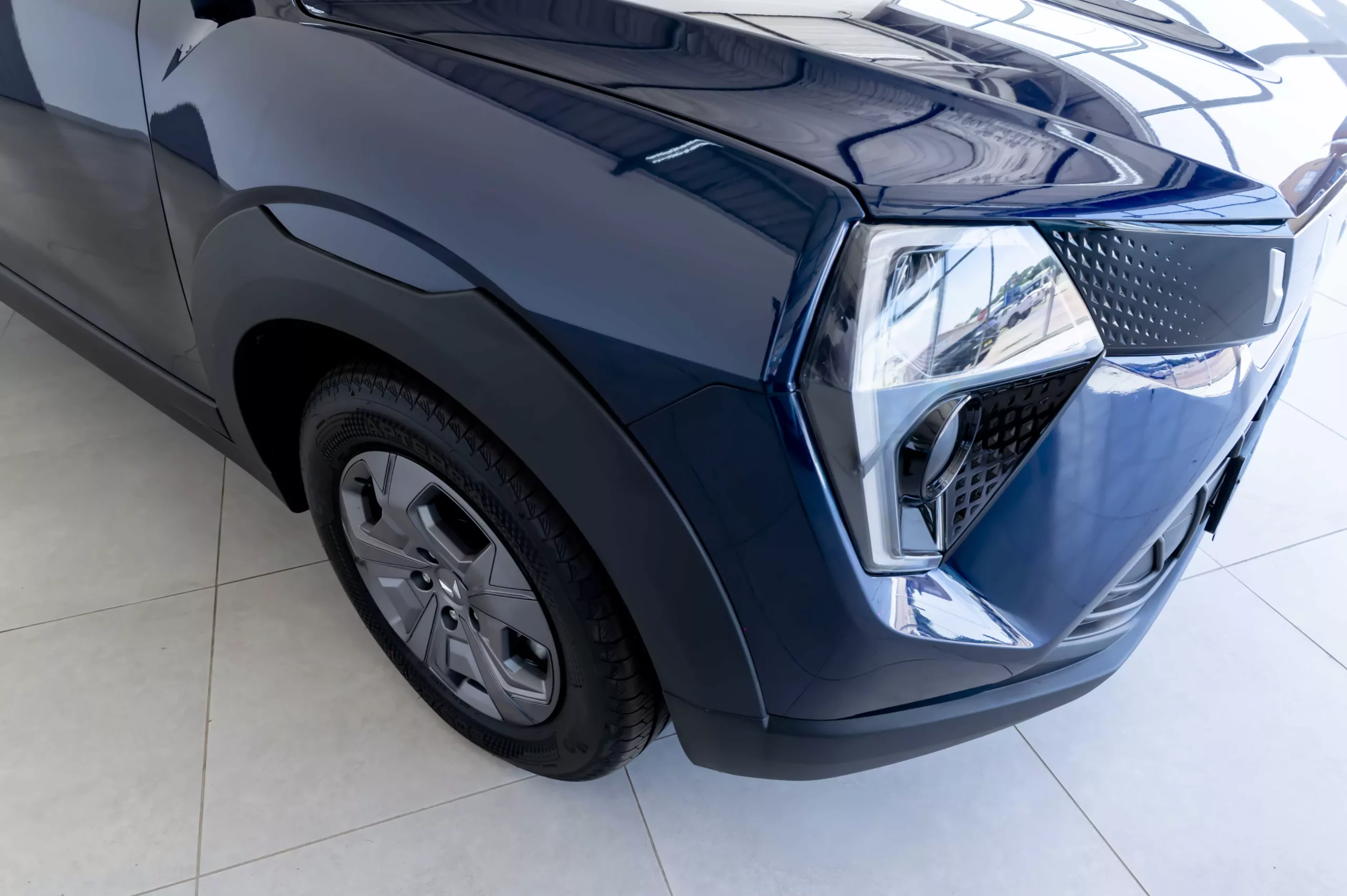 Vehicle Image for 3/3for Mahindra XUV 3XO 1.2T MX3 manual (manual | petrol)