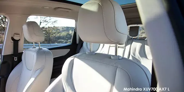 Vehicle Image for 5/5for Mahindra XUV700 2.0T AX7 L